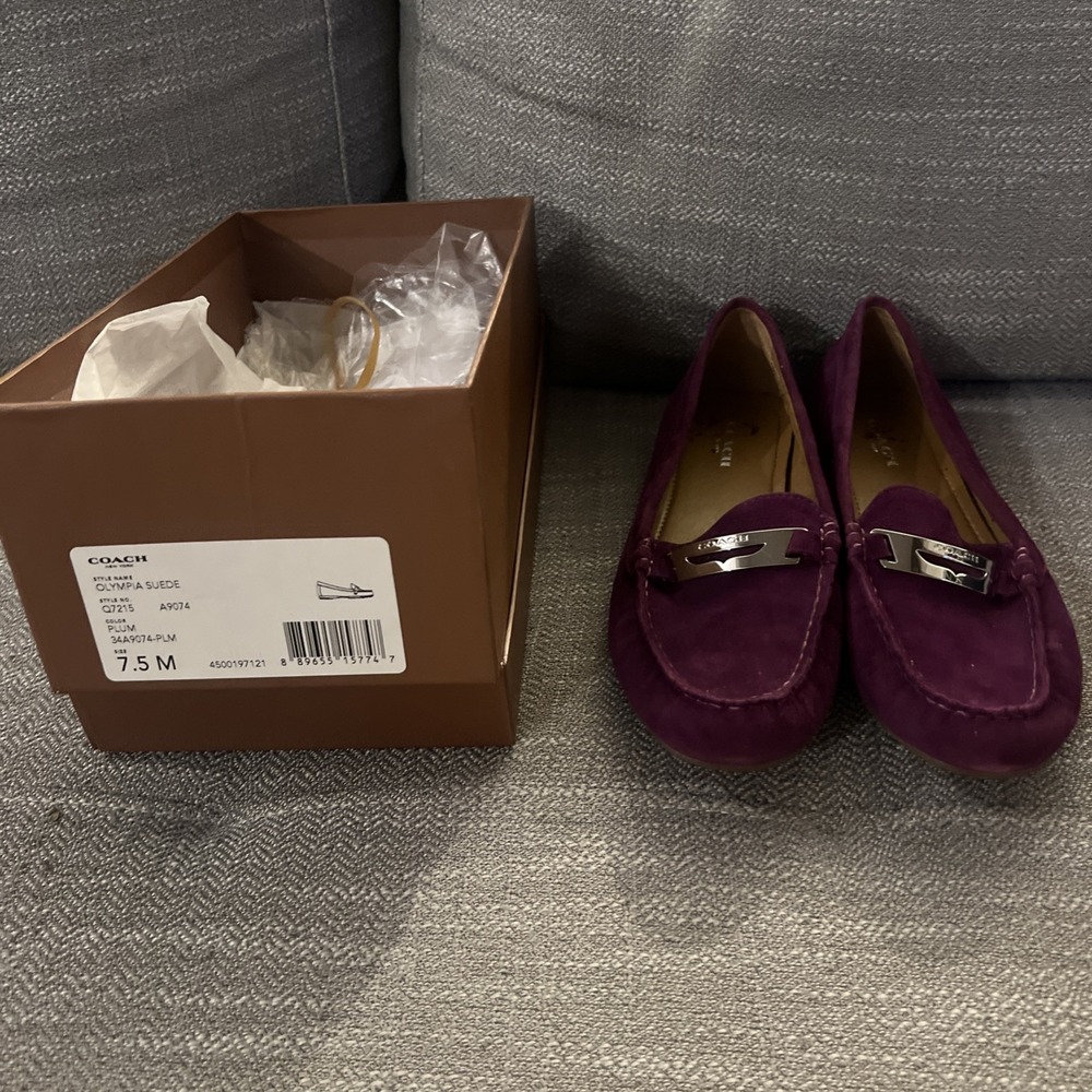 Coach Olympia Purple Suede Leather Loafer Shoes Size 7.5 Plum Preowned